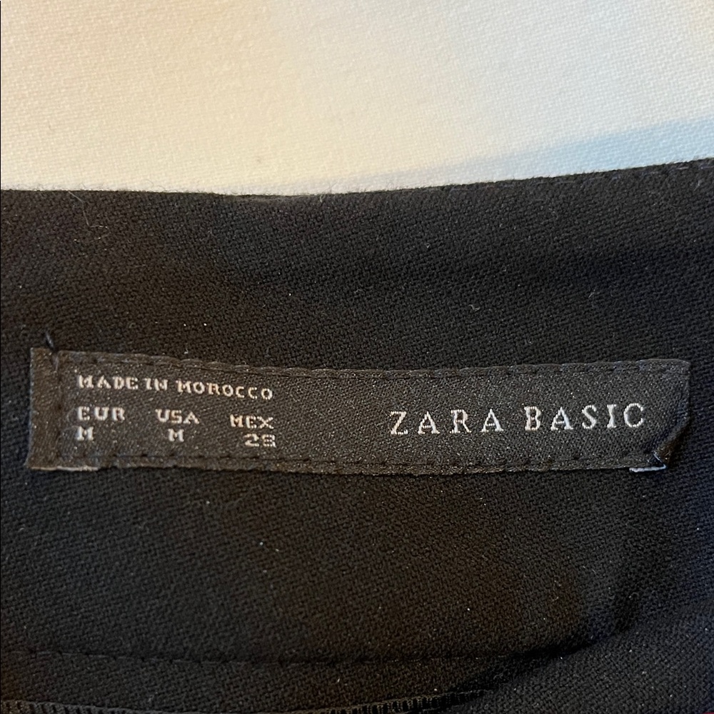 Zara Black and White Pencil Skirt - Picture 3 of 6